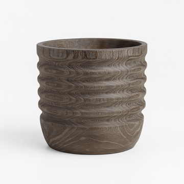 وعاء نحت الخشب العتيق