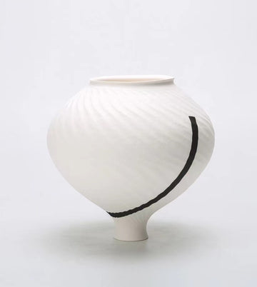 ceramic flower pot