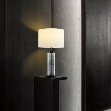 مصباح طاولة