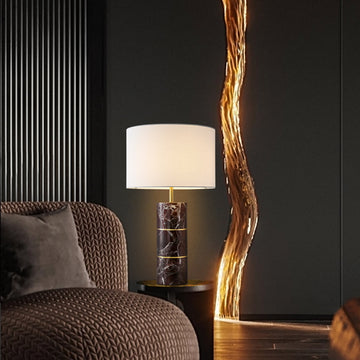 مصباح طاولة