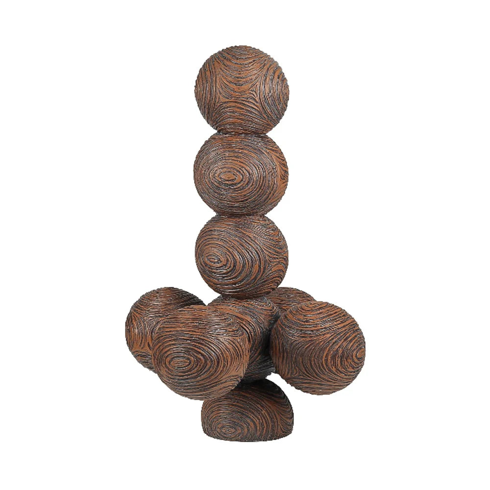 زخارف خشبية بنية اللون